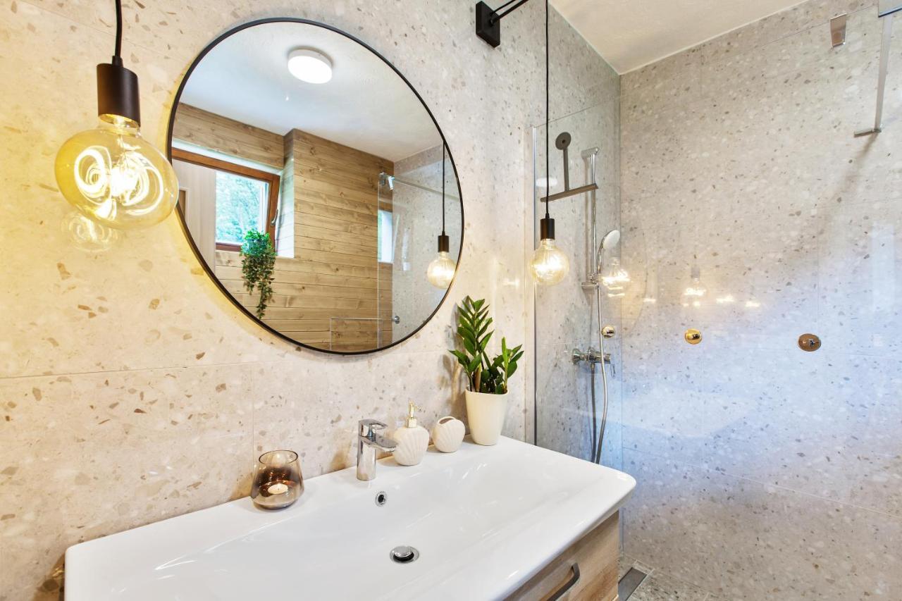 Zazi Apartmany Mýto pod Ďumbierom Exterior foto