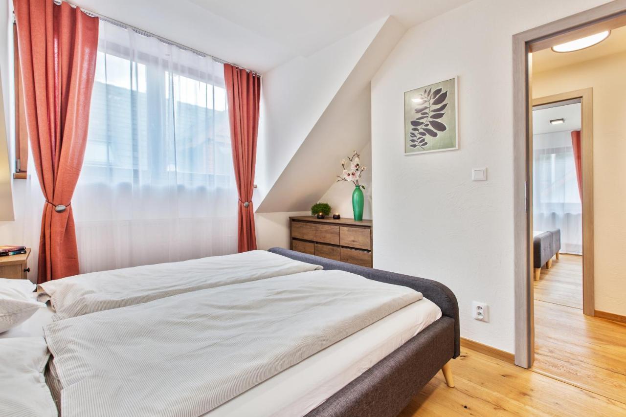 Zazi Apartmany Mýto pod Ďumbierom Exterior foto